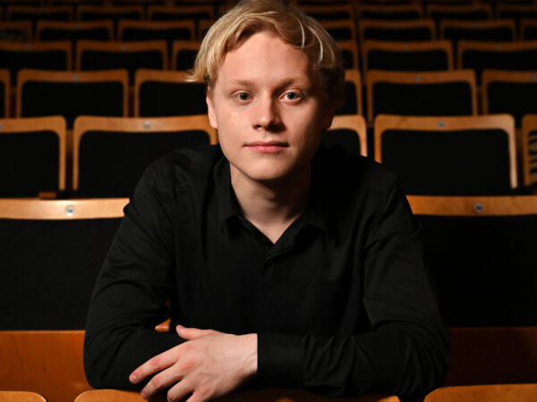 Alexander Malofeev becomes our Artist-in-Residence for 2023/24 season